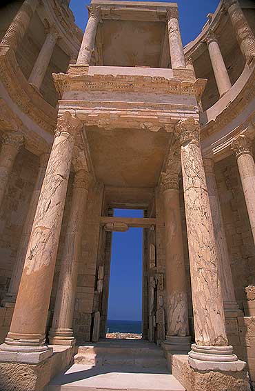 http://www.jorgetutor.com/libia/sabratha2/sabratha15.jpg