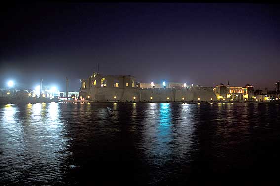 ۩۞۩♥ معلومات عن عاصمة ليبيا طرابلس  ♥  ۩۞۩ Tripoli11